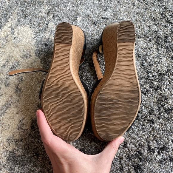 Charlotte Russe Wedge Sandal - Picture 4 of 4